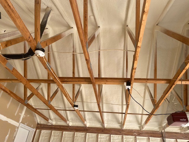 Ceiling with spray foam insulation